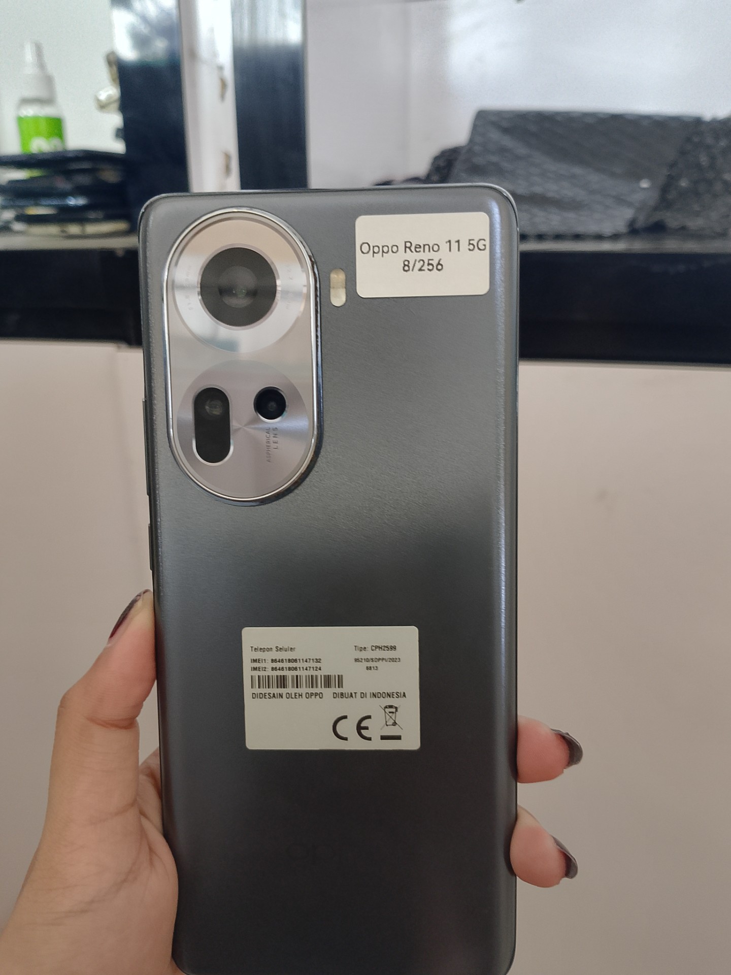 Oppo Reno 11 5G 8/256 Second Hp+ Cas