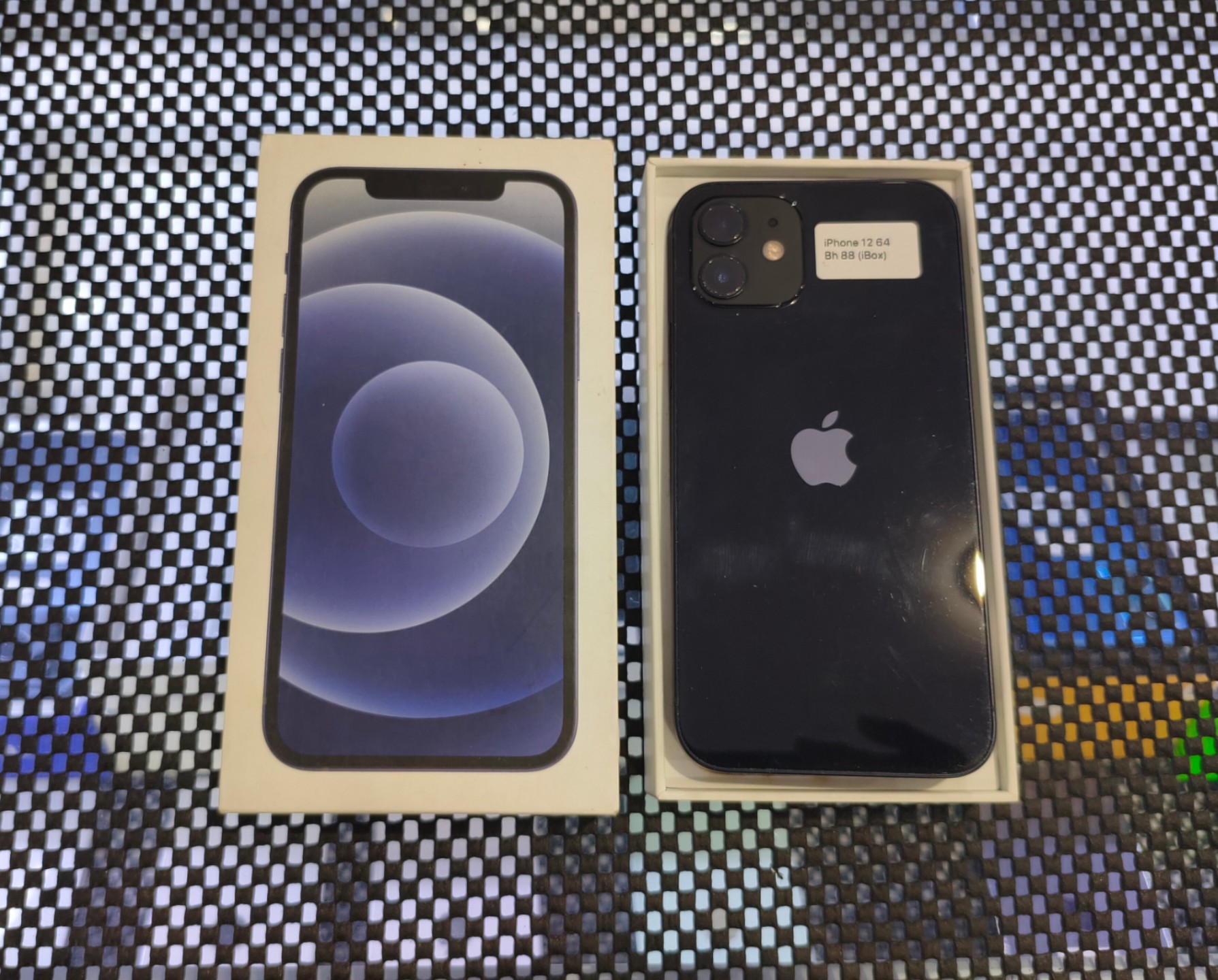 iPhone 12 64 GB Second iBox Fullset