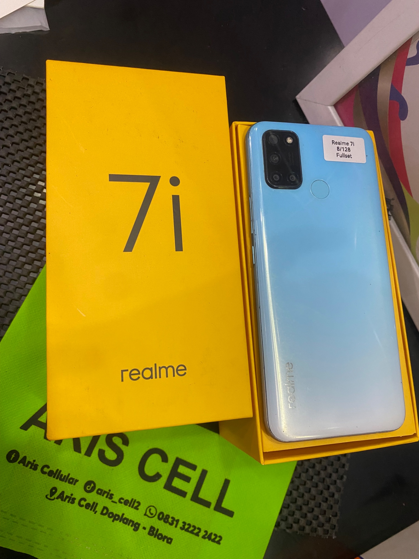 Realme 7i 8/128 fullset 