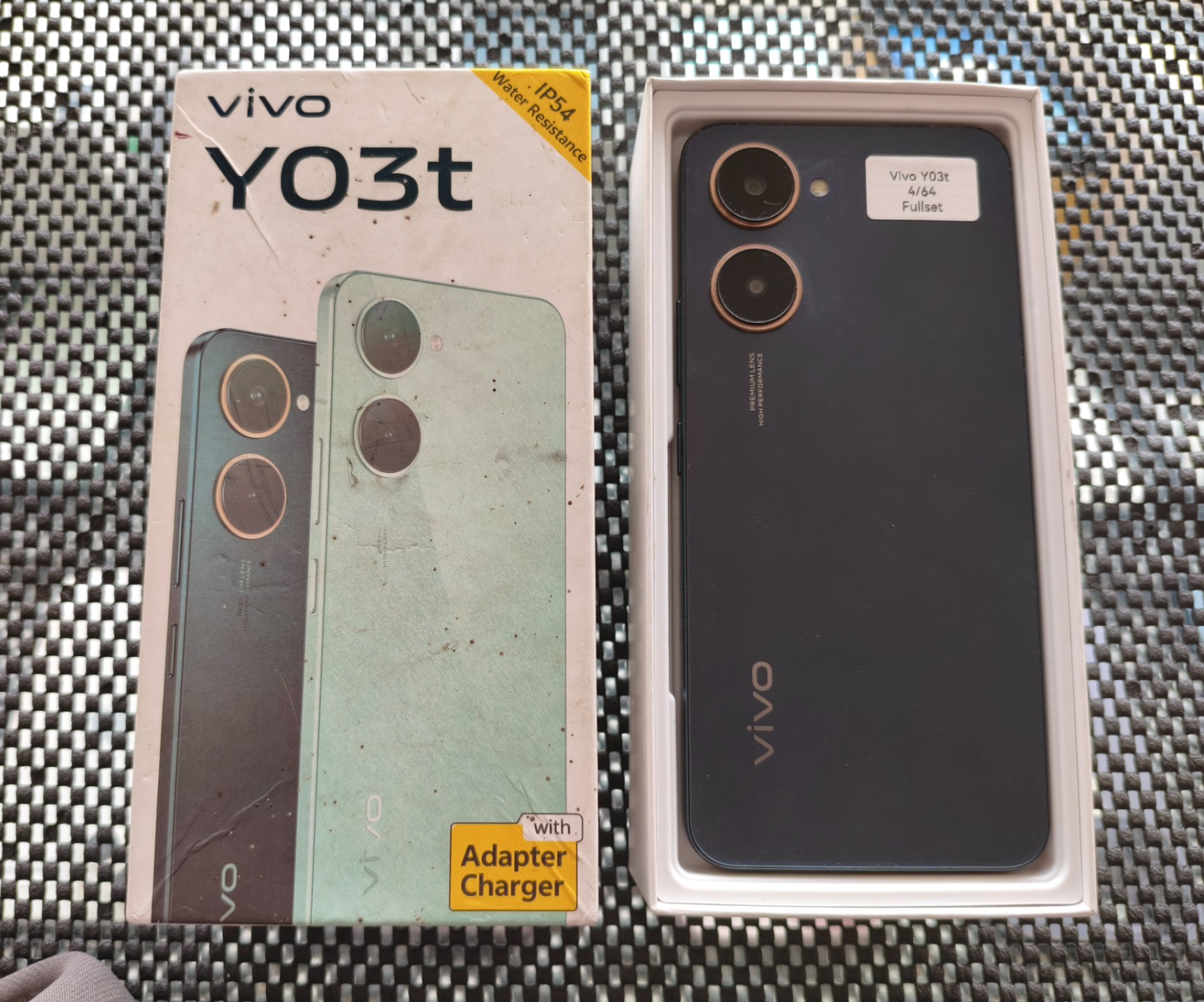 Vivo Y03t 4/64 GB Second Fullset 