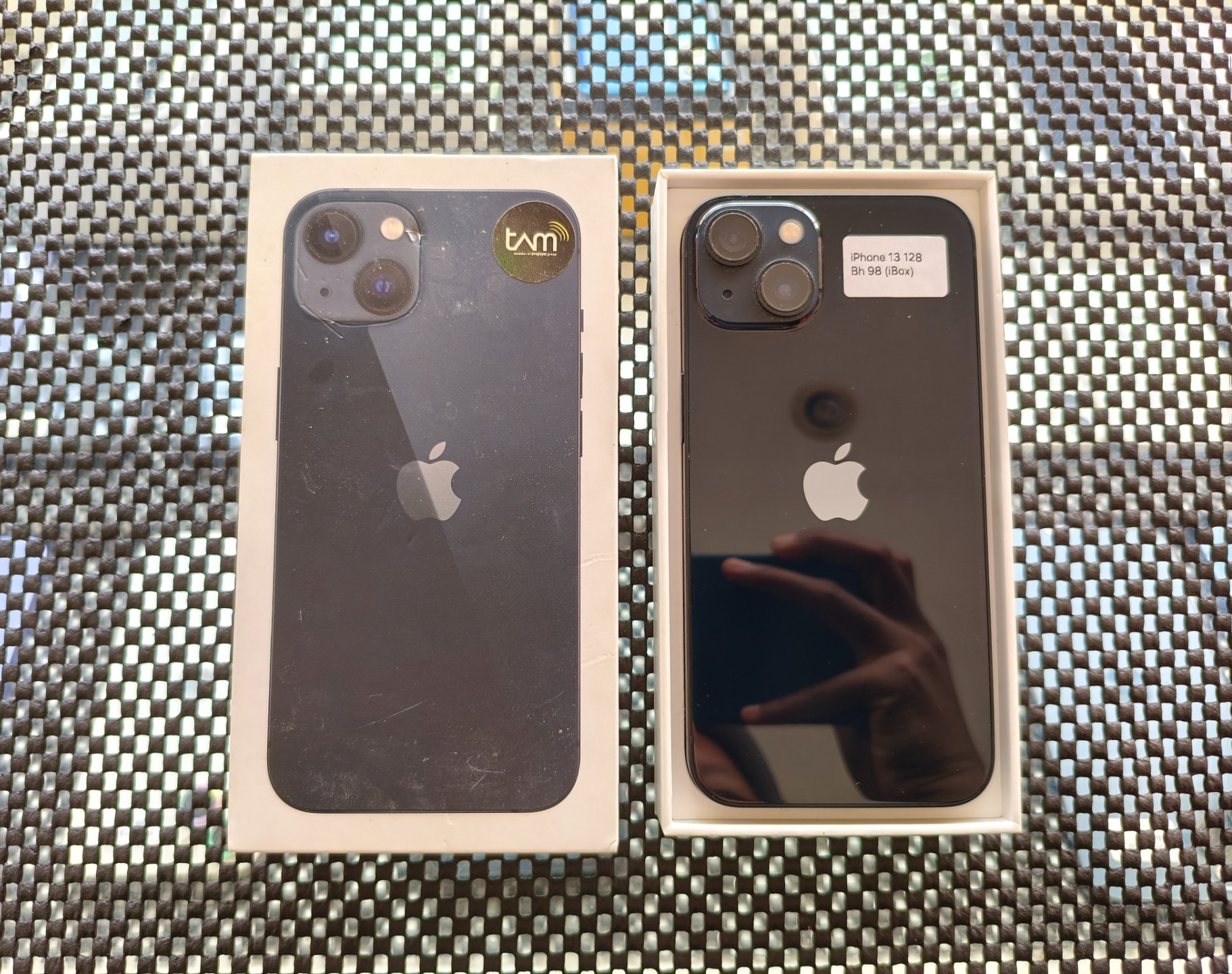 iPhone 13 128 GB Second iBox Fullset